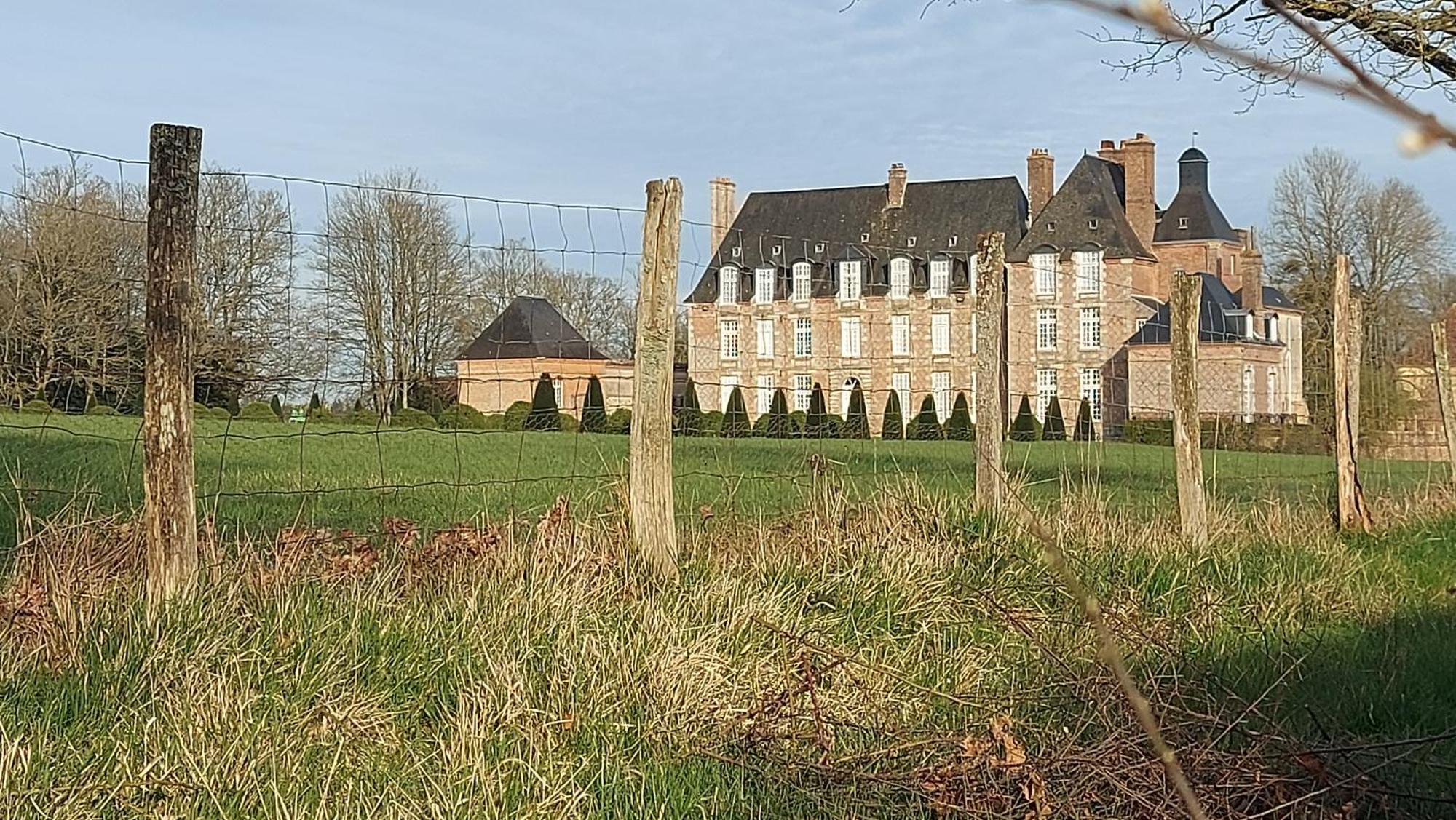 Villa Maella Saint-Michel-Tuboeuf Buitenkant foto